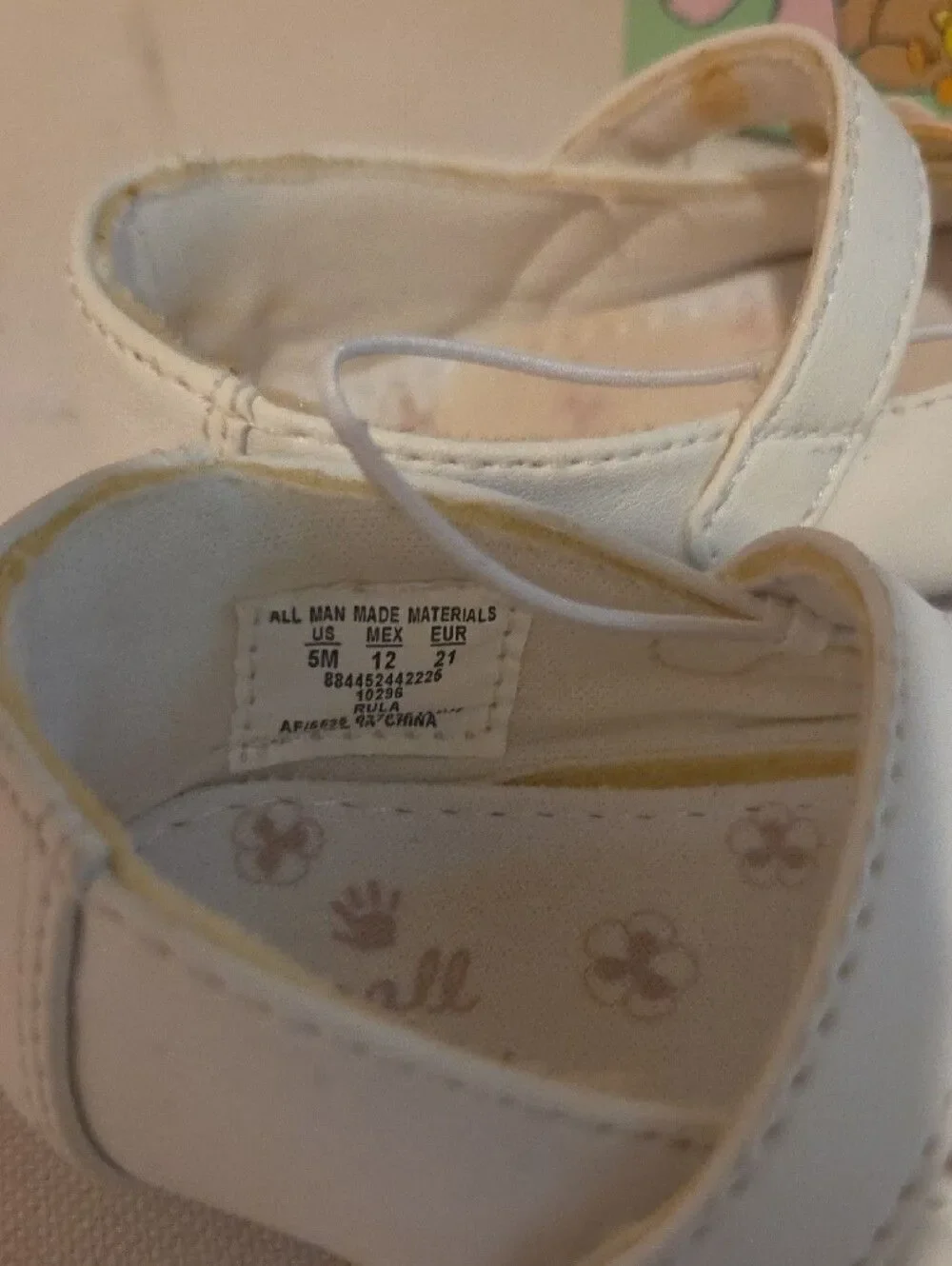 NWT Baby Girls Cream Mary Jane Shoes with Pink Flower Accent